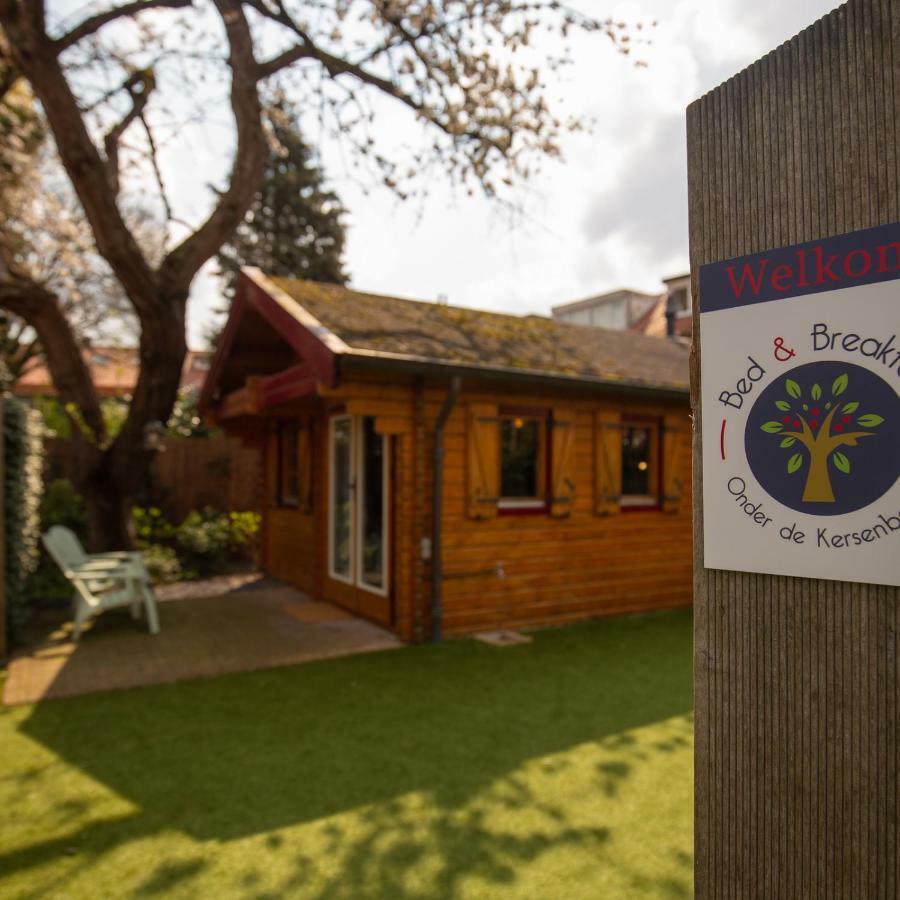 Onder De Kersenboom Bed & Breakfast Hilversum Luaran gambar